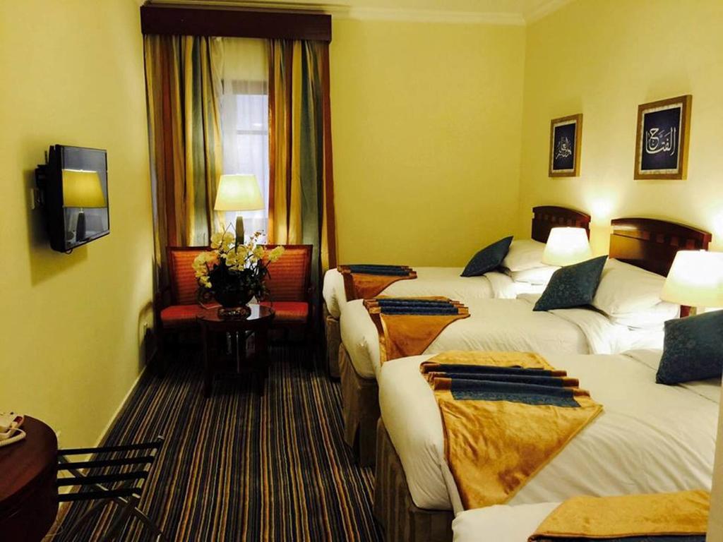 Al Eiman Al Qibla Hotel Μεδίνα Δωμάτιο φωτογραφία